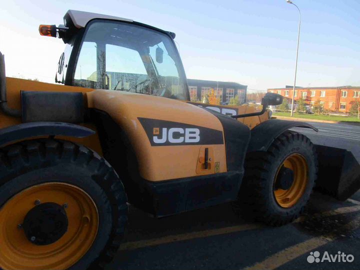 Телескопический погрузчик JCB 531-70 Agri, 2012