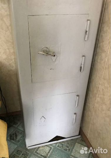 Сейф огнеупорный