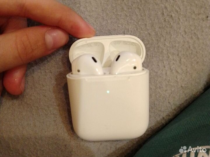 Airpods с чехлом