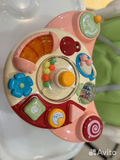 Столик музыкальный