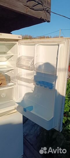 Холодильник бу LG