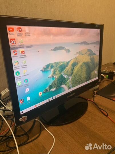 Монитор Samsung syncmaster p2250