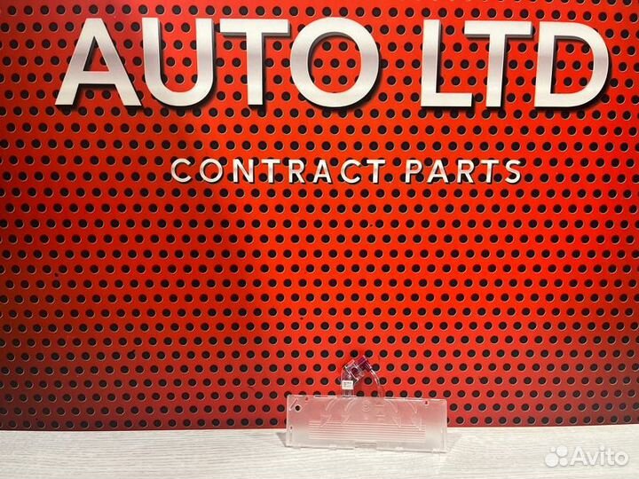 Фонарь салона (плафон) Bmw 5 G30 2018