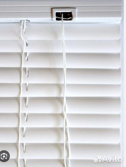 Жалюзи горизонтальные бу
