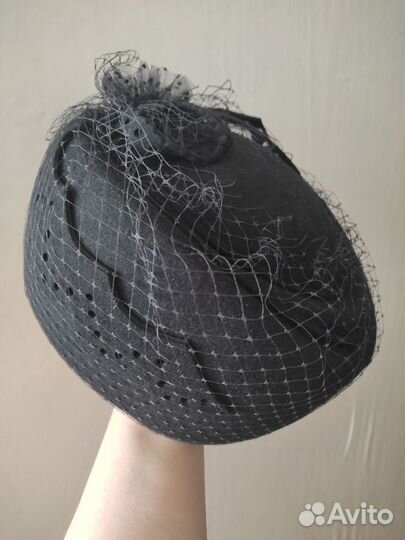 Шляпка женская