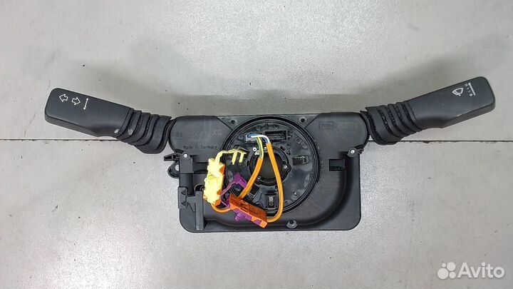 Переключатель поворотов и дворников Opel Astra H