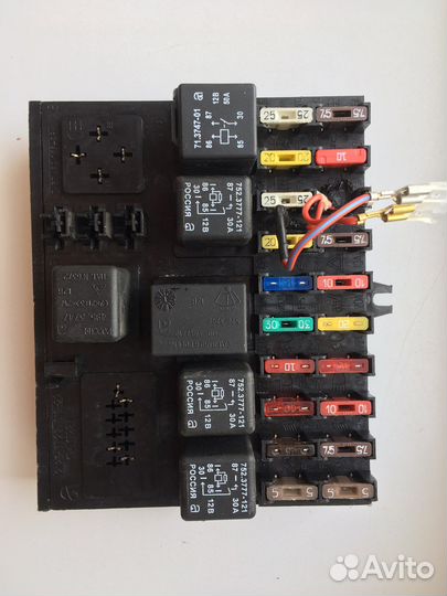 Блок предохранителей 2123