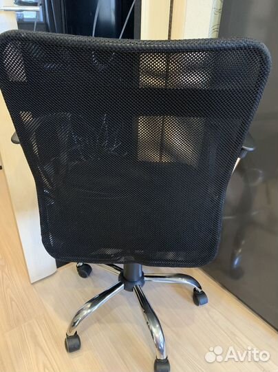 Компьютерное кресло