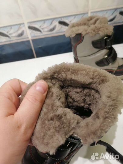 Зимние сапоги. Размер 22