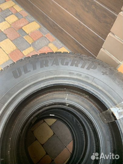Goodyear UltraGrip+ SUV 255/65 R17