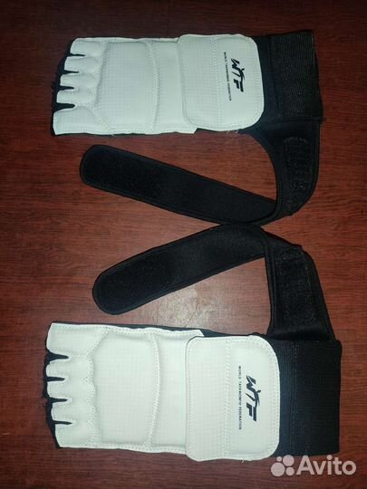 Перчатки для единоборств детские, защита для ног