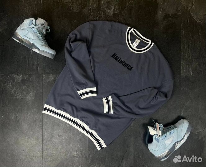 Свитшот balenciaga