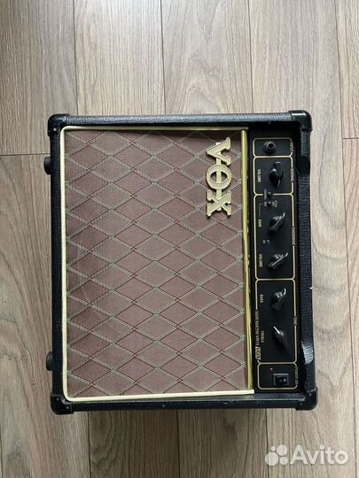 Комик гитарный VOX VR15 - 30W