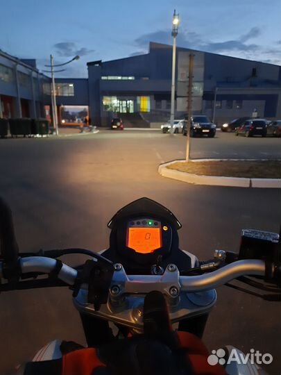 KTM duke 390