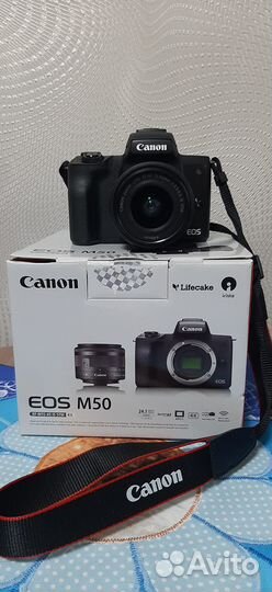 Системная камера Canon EOS M50