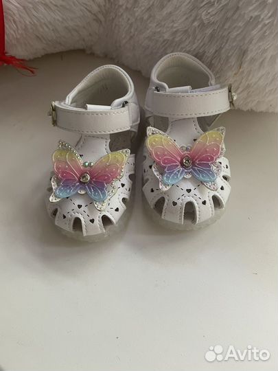 Босоножки для девочки