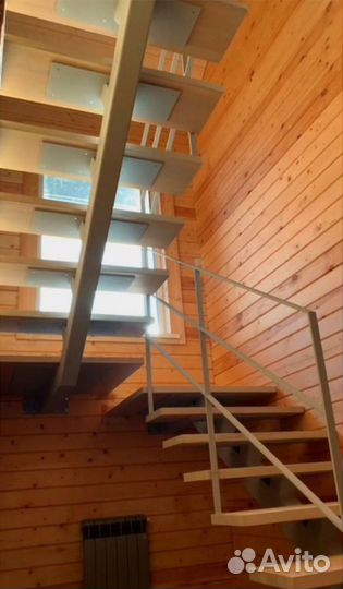 Лестница на монокосоуре