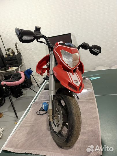 Детский электромотоцикл Peg-Perego Ducati Enduro