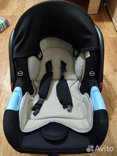 Коляска 3 в 1 Tutis Mimi Style