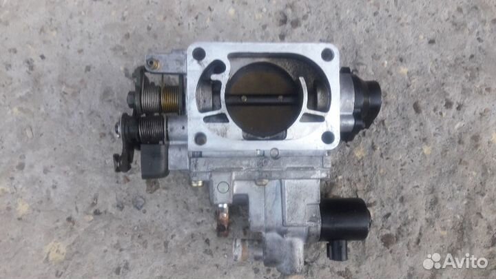 195900-3460 Дросельная заслонка Мазда