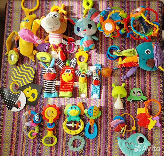 Развивающие игрушки для малышей