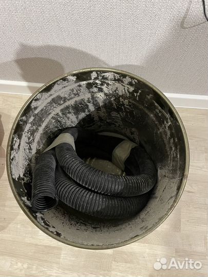 Циклонный фильтр для пылесоса