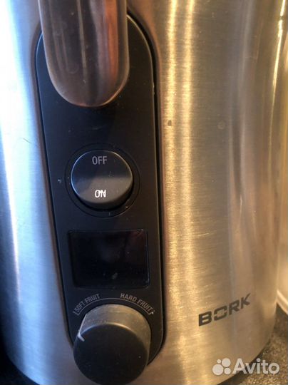 Соковыжималка Борк S 700