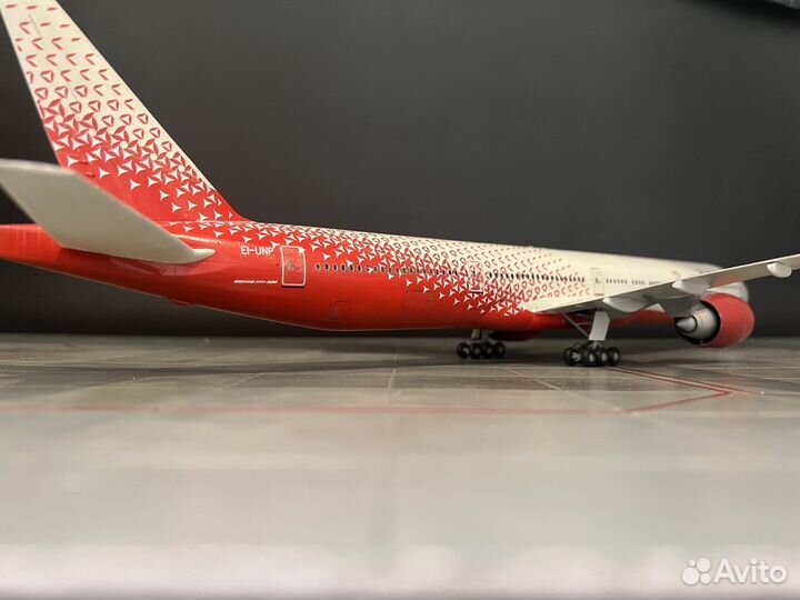 Модель самолёта boeing 777 Россия Леолёт боинг