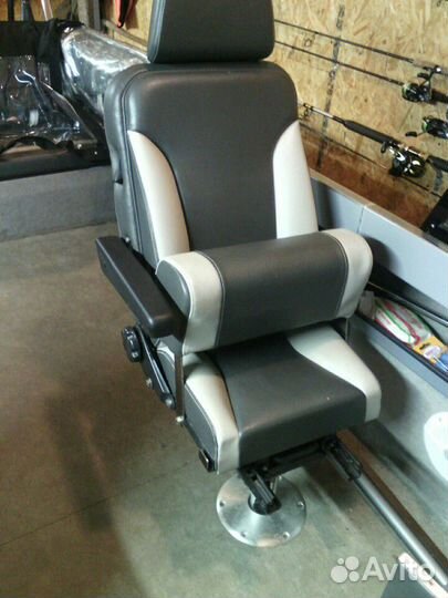 Сиденье на катер, лодку