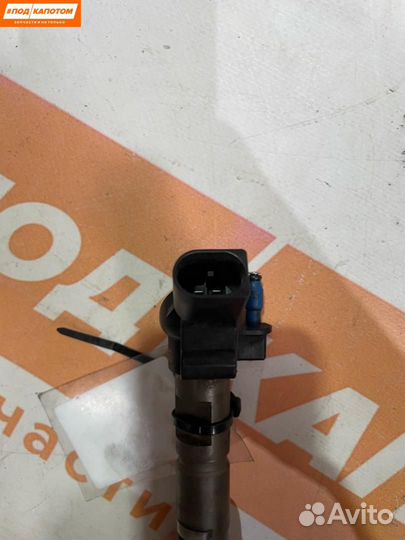 Форсунка топливная Kia Sportage 3 2013 33800-2F000