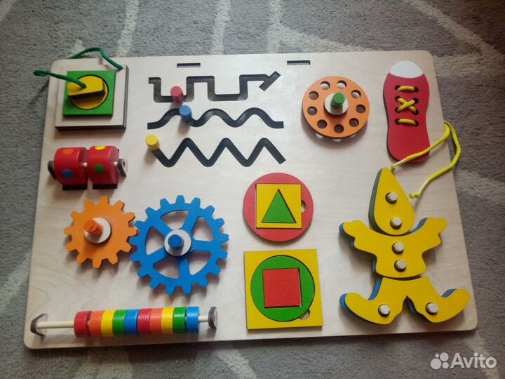 Пакет развивающих игрушек от +0 до 1,5 лет