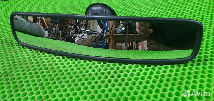 Зеркало салона универсальное на присоске