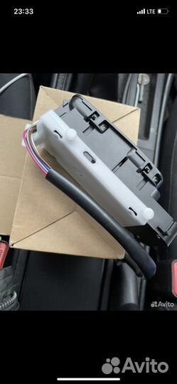 Кнопки стеклоподъемников гелендваген блок кнопок