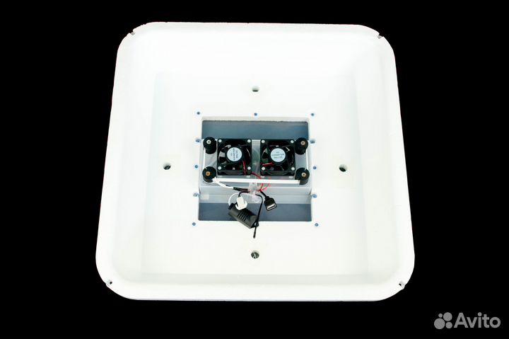 Инкубатор для яиц автоматический