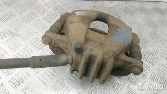 Суппорт тормозной передний левый peugeot 3008 (HUK