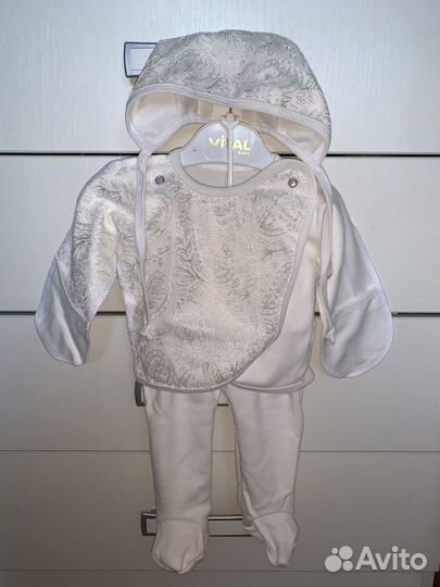 Костюм для крещения (крестильный)