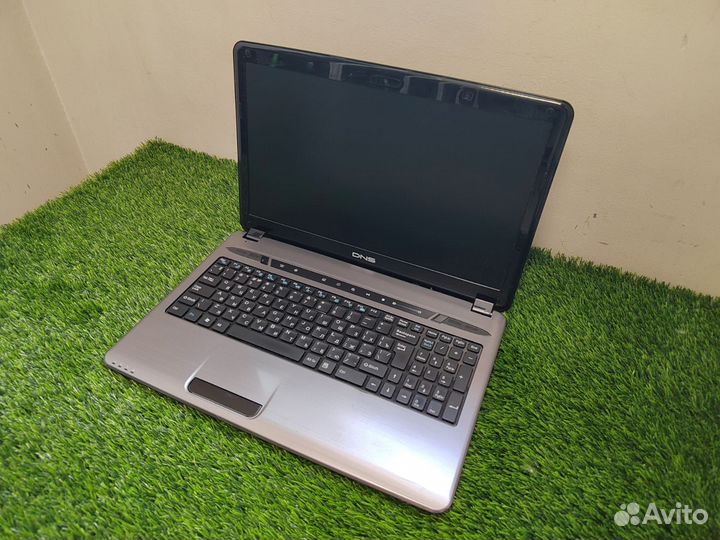 DNS MT50IN (Core i5/8 RAM/SSD)