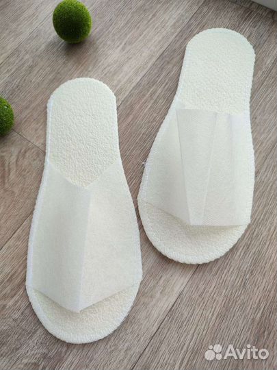 Тапочки одноразовые на жесткой подошве