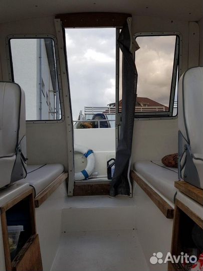 Прогулки на катере по Саратовской акватории