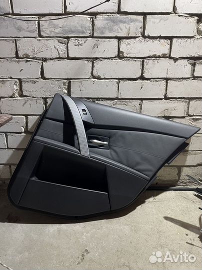 Обшивка деври BMW 5 e60 задняя правая