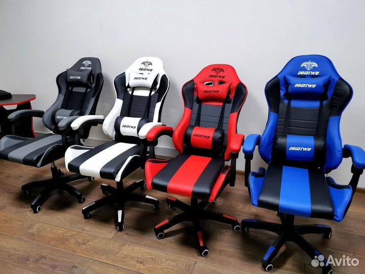 Игровое компьютерное кресло