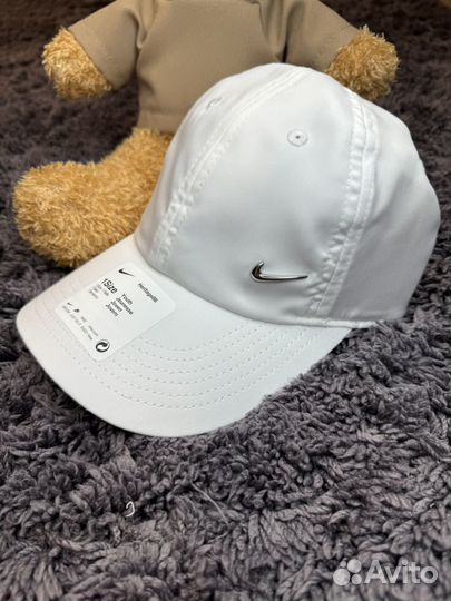 Кепка Nike Metal swoosh