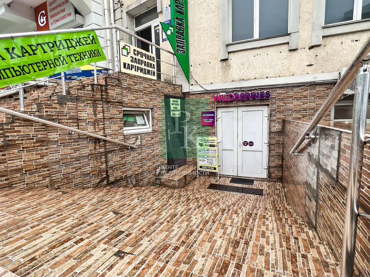 Помещение 106,5 м2 на первой линии Острякова