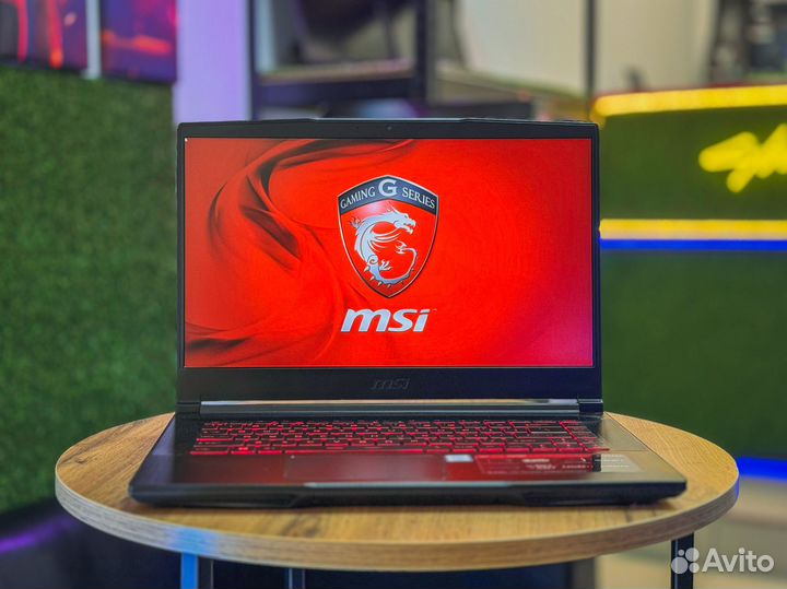 Ноутбук MSI - Intel Core i7 - GTX 1660 - SSD