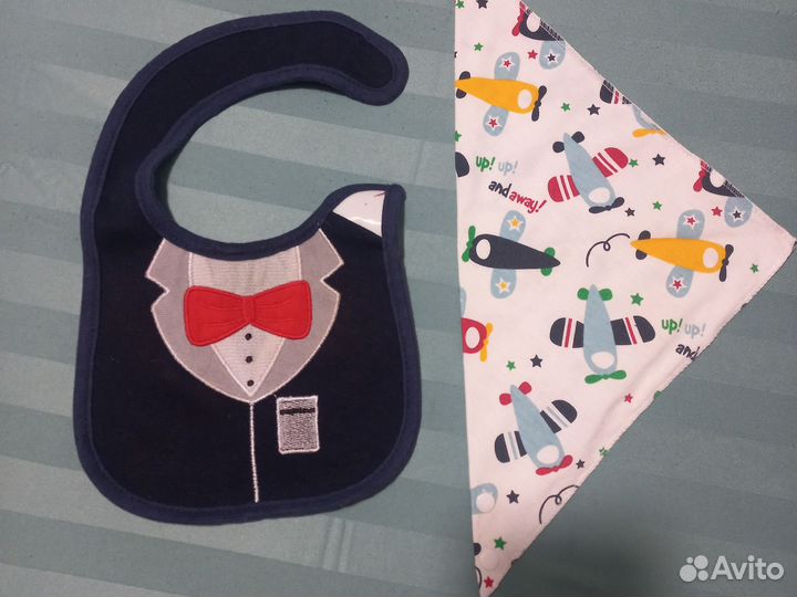 Слюнявчик нагрудник новые