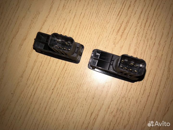 Кнопки стеклоподъемников kalina 2 шт (новые)