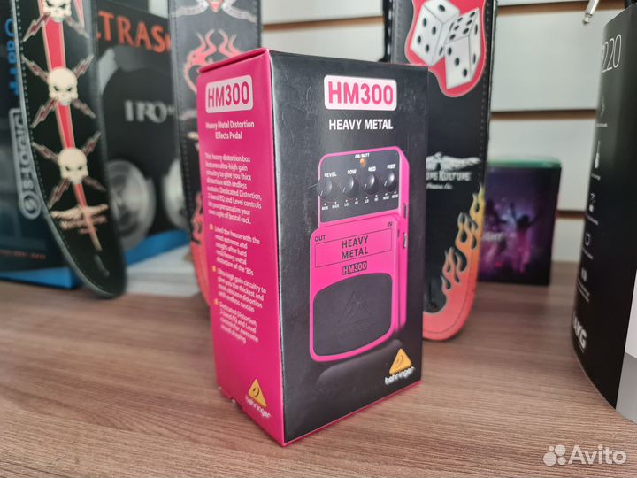 Behringer HM300 педаль эффектов хэви метал