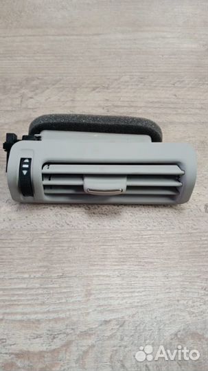 Дефлектор воздушный audi A6 (C6,4F) (2005-2011)