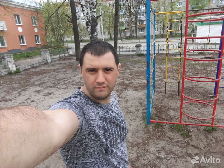 Водитель погрузчика тракторист
