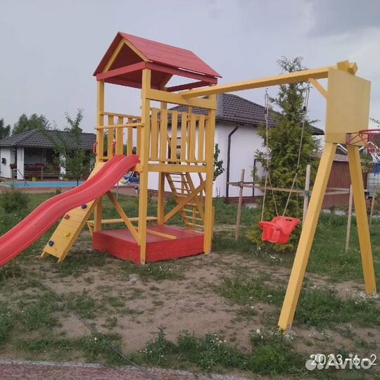 Детский уличный комплекс